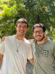 Bienvenidos hermanos Lucas y Guille