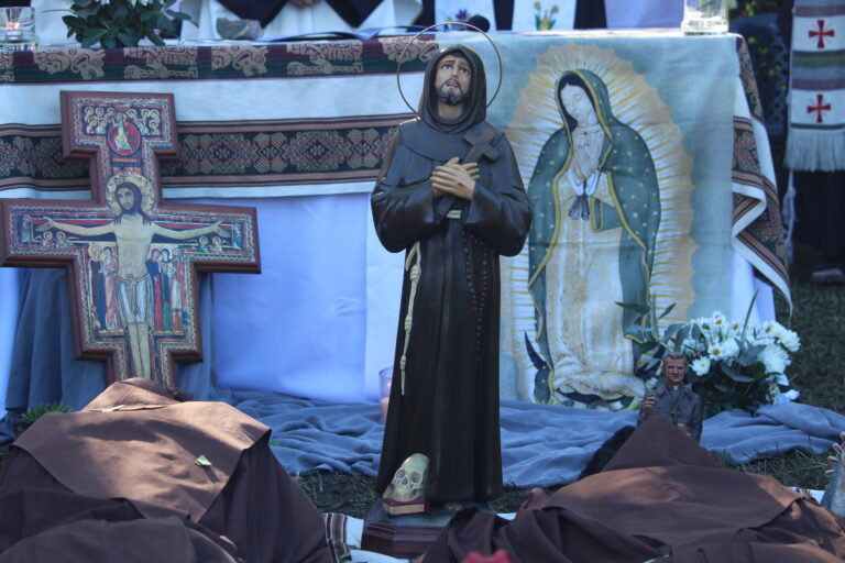 El Deseo Que Nos Precede